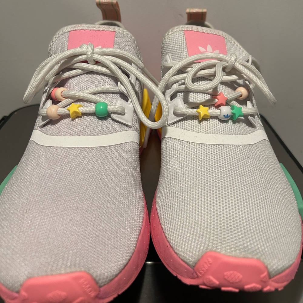 Adidas Women’s NMD_R1 J Originals Size 5